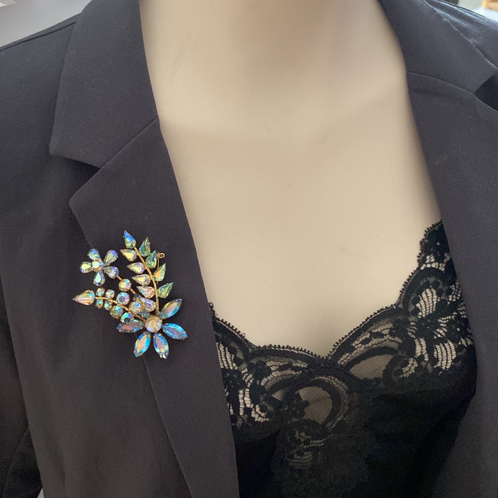 Vintage Pierre goldtone rhinestones  Bouquet brooch